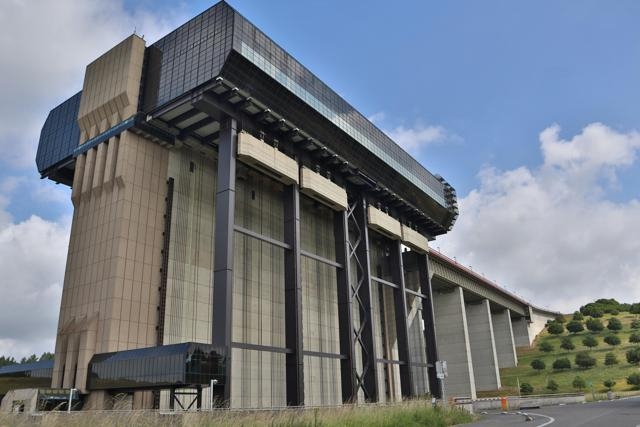 客戶用市政工程算量軟件做小區(qū)道路算量，這軟件適配市政行業(yè)流程嗎？