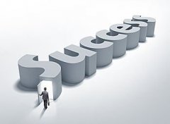 泛普軟件認(rèn)為：選擇OA軟件的時(shí)候，OA功能多多不益善